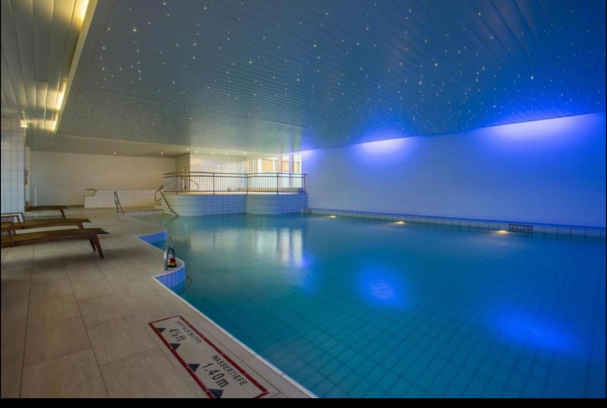 Executive Suite Ac & Free Parking Zurich Exterior photo
